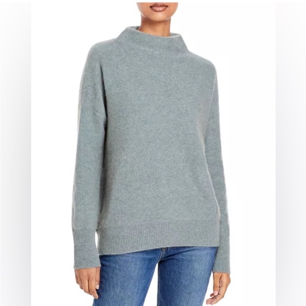 Vince Blue Plush Cashmere Sweater w Funnel Neck